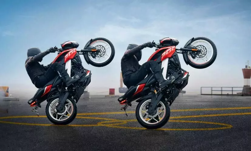 പൾസർ എൻ.എസ്സിന്​ പുതിയ നിറവിന്യാസമൊ? പരസ്യ ബൈക്കുകൾ ട്രെൻഡിങാവു​േമ്പാൾ