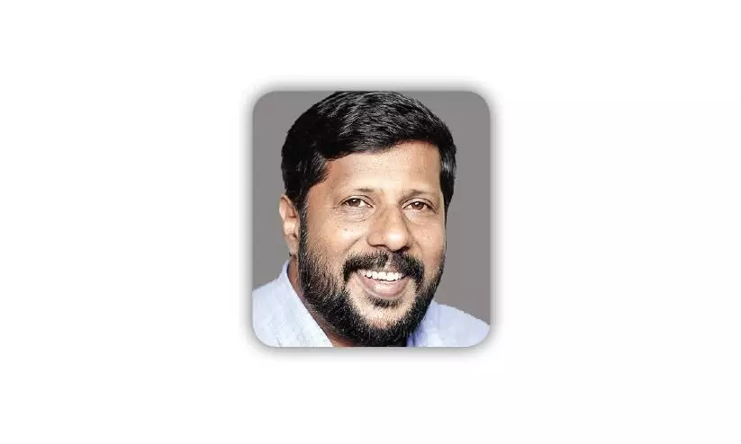 ഉയരുന്നു, മേൽപാലം -കെ.വി. അബ്ദുൽ ഖാദർ ഉയരുന്നു, മേൽപാലം -കെ.വി. അബ്ദുൽ ഖാദർ