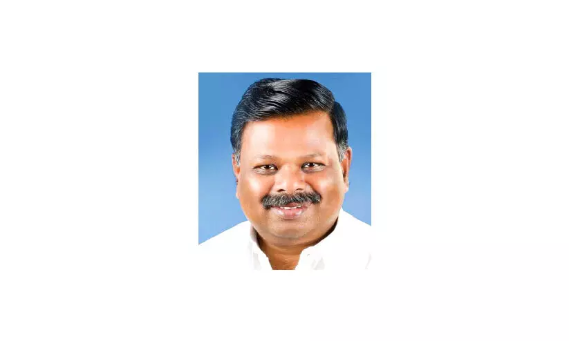 ദേ​വി​കു​ള​ത്ത്​ വി​ക​സ​ന​പ്പെ​രു​മ​ഴ –എ​സ്. രാ​ജേ​ന്ദ്ര​ൻ