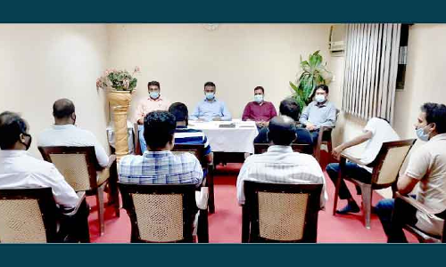 എ​ൻ.​ഐ.​എ ഭീ​ക​ര​വേ​ട്ട വി. ​മു​ര​ളീ​ധ​ര​നെ​തി​രാ​യ ആ​രോ​പ​ണം മ​റ​ച്ചു​പി​ടി​ക്കാ​ൻ