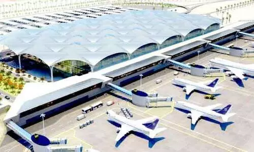 വി​മാ​ന​ങ്ങ​ളും എയർപോർട്ടുകളും അ​ണു​മു​ക്ത​മാ​ക്കാ​ൻ അ​ൾ​ട്രാ​വ​യ​ല​റ്റ്​