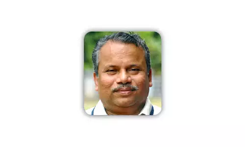 ച​ട​യ​മം​ഗ​ല​ത്ത്​ മു​ഖ​ച്ഛാ​യ മാ​റ്റു​ന്ന വി​ക​സ​നം -മു​ല്ല​ക്ക​ര ര​ത്​​നാ​ക​ര​ൻ