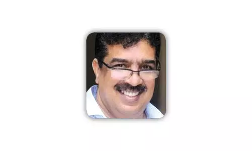 കു​റ്റ്യാ ടി​യി​ൽ പ​ത്ത് പ​ദ്ധ​തി​ക​ൾ -പാ​റ​ക്ക​ൽ അ​ബ്​​ദു​ല്ല