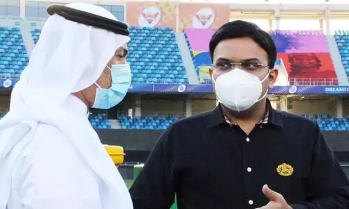 നിങ്ങളിവിടെ വിദ്വേഷം പ്രചരിപ്പിക്കു​േമ്പാഴും അമിത്​ ഷായുടെ മകൻ മുസ്​ലിം രാജ്യത്ത്​ അറബികളോടൊപ്പമിരുന്ന്​ ക്രിക്കറ്റ്​ കാണുകയാണ്​