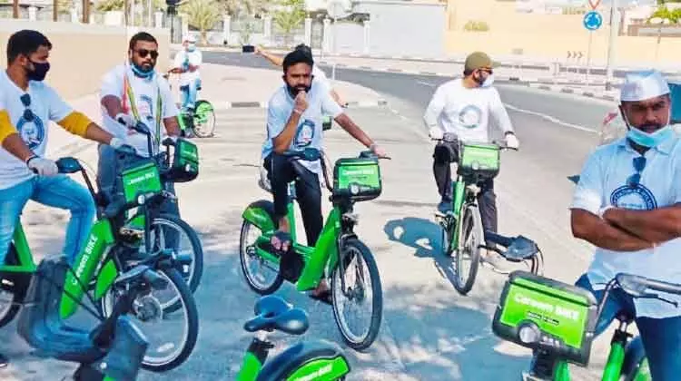 ദു​ബൈ ക​രാ​മ​യി​ൽ സൈ​ക്കി​ൾ റാ​ലി