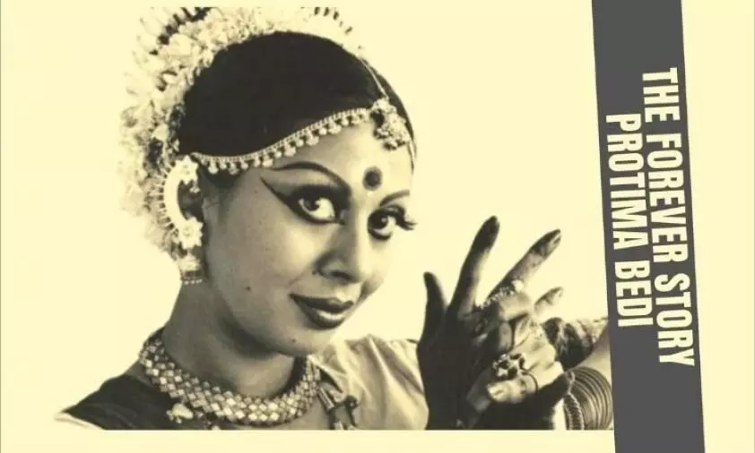 വെയിലു കായുന്ന പുസ്തകങ്ങൾ വെയിലു കായുന്ന പുസ്തകങ്ങൾ