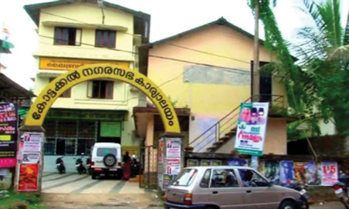 കോ​ട്ട​ക്കലിൽ റോഡുകളുടെ പേരുകൾ മാറ്റുന്നു, എതിർപ്പുമായി പ്രതിപക്ഷം