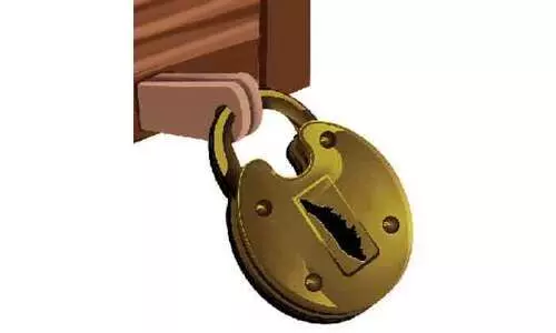 കോവിഡ് നിർദേശങ്ങൾ പാലിച്ചില്ല; റസ്​റ്റാറൻറ് അടച്ചുപൂട്ടി