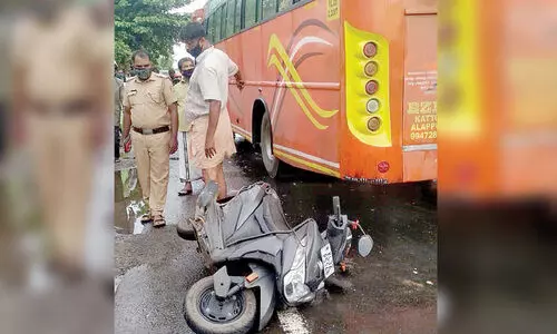 വാഹനങ്ങൾക്ക്​ പിന്നിൽ ബസിടിച്ച്​ അപകടം