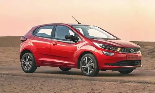 ടാറ്റ ആൾട്രോസ്​ ഡീസലിന്​ ​വമ്പിച്ച ഇളവ്​; 40,000 രൂപ കുറച്ചു