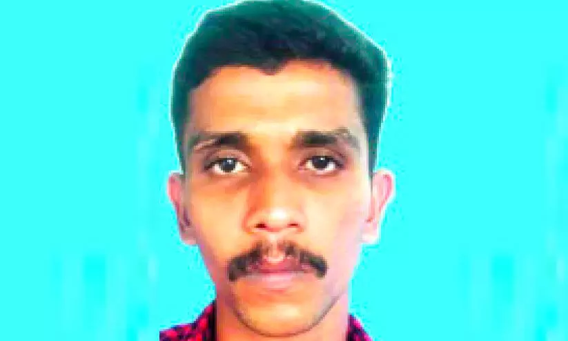 വധശ്രമക്കേസ് പ്രതിക്കായി ലുക്കൗട്ട് നോട്ടീസ് വധശ്രമക്കേസ് പ്രതിക്കായി ലുക്കൗട്ട് നോട്ടീസ്