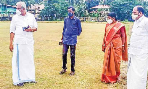 കുന്നംകുളത്തെ കളിക്കളത്തിൽ പുൽമൈതാനവും സ്​റ്റേഡിയവും ഒരുങ്ങി