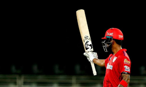 കെ.എൽ. രാഹുലിന്​ സെഞ്ച്വറി; ബംഗളൂരുവിന്​ 207 റൺസ്​ വിജയലക്ഷ്യം