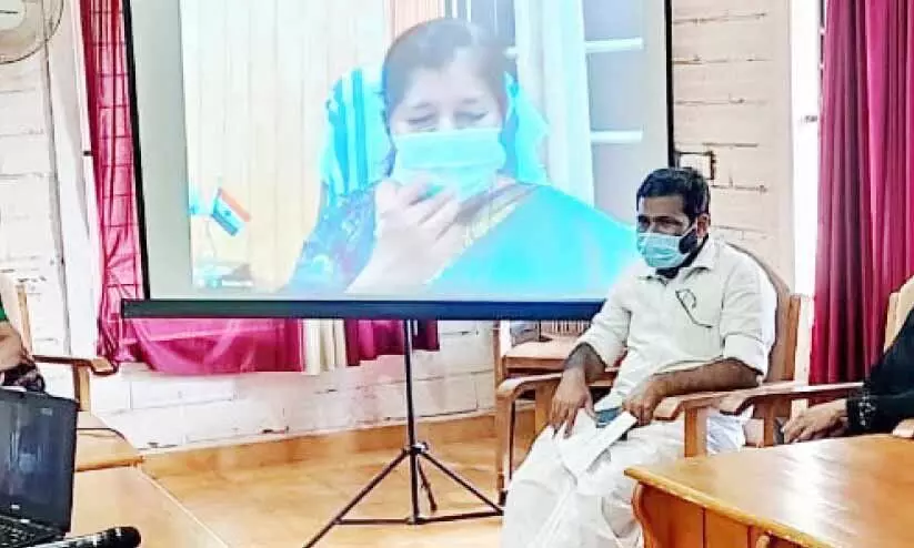 പുതിയങ്ങാടിയിൽ ഫിഷ് ലാൻഡിങ് സെൻറർ പരിഗണനയിൽ –മന്ത്രി പുതിയങ്ങാടിയിൽ ഫിഷ് ലാൻഡിങ് സെൻറർ പരിഗണനയിൽ –മന്ത്രി