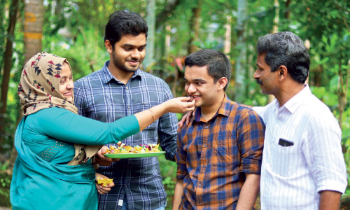 എ​ൻ​ജി​നീ​യ​റി​ങ് പ്ര​വേ​ശ​ന പ​രീ​ക്ഷ:   ആ​ദ്യ പ​ത്തി​ൽ മൂ​ന്ന് മ​ല​പ്പു​റം