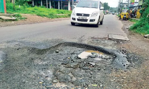 ഒടുവിൽ ഊരാളുങ്കൽ ചുരം ഇറങ്ങാൻ തീരുമാനിച്ചു