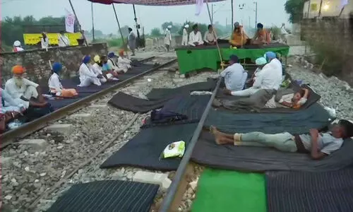 കർഷക പ്രതിഷേധം: പഞ്ചാബിലും ഹരിയാനയിലും ട്രെയിൻ സർവീസുകൾ റദ്ദാക്കി