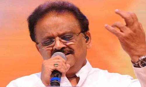 എസ്​.പി.ബിയുടെ വിടവ്​ ആർക്കും നികത്താനാവില്ല; അനുസ്​മരിച്ച്​ രാഷ്​ട്രീയനേതാക്കൾ