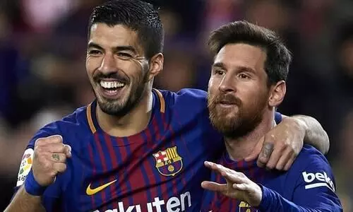 ഇങ്ങനെയായിരുന്നില്ല നീ പടിയിറങ്ങേണ്ടത്; സുവാരസിെൻറ കൂടുമാറ്റത്തിൽ രോഷത്തോടെ മെസ്സി ഇങ്ങനെയായിരുന്നില്ല നീ പടിയിറങ്ങേണ്ടത്; സുവാരസിെൻറ കൂടുമാറ്റത്തിൽ രോഷത്തോടെ മെസ്സി