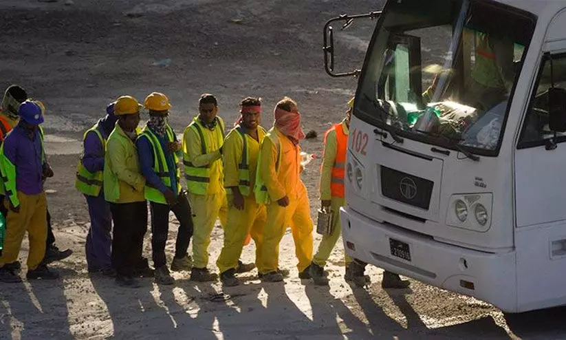 ഖത്തറിൽ പ്രവാസി തൊഴിലാളികളുടെ റിക്രൂട്ട്മെൻറ് സംവിധാനങ്ങൾ നവീകരിക്കുന്നു ഖത്തറിൽ പ്രവാസി തൊഴിലാളികളുടെ റിക്രൂട്ട്മെൻറ് സംവിധാനങ്ങൾ നവീകരിക്കുന്നു