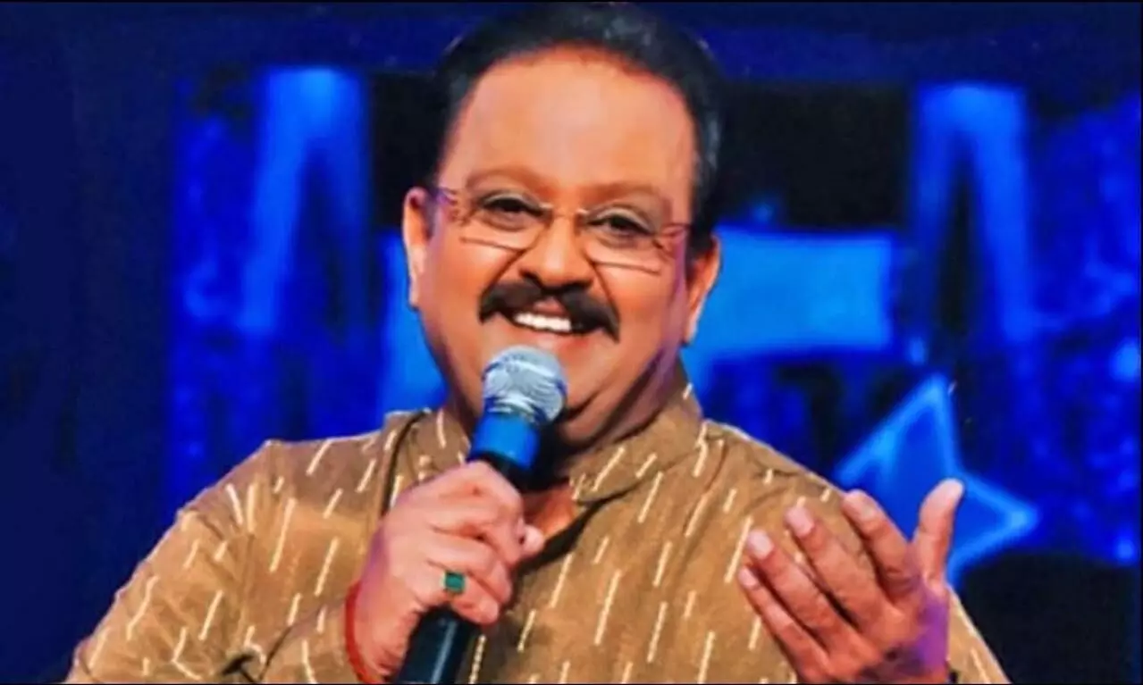 അർധരാത്രിയും എസ്.പി.ബി പാടിക്കൊണ്ടേയിരുന്നു- മലരേ മൗനമാ...