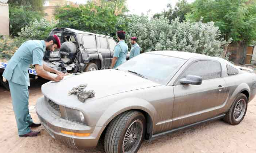 അ​ശ്ര​ദ്ധ​മാ​യി​ടു​ന്ന വാ​ഹ​ന​ങ്ങ​ള്‍ ക​ണ്ടു​കെ​ട്ടി റാ​ക് പൊ​ലീ​സ്