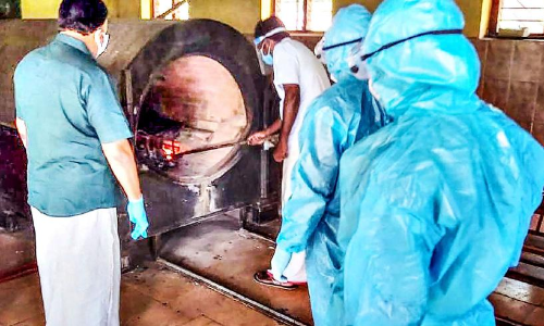 വയോധിക​െൻറ ചിതക്ക് തീകൊളുത്തിയത് പഞ്ചായത്ത് പ്രസിഡൻറ്