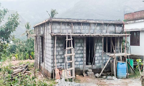 നി​ർ​മാ​ണ​ങ്ങ​ളെ ത​കി​ടം മ​റി​ച്ച്​ ത​മി​ഴ്‌​നാ​ടി​െൻറ നി​രോ​ധ​നം