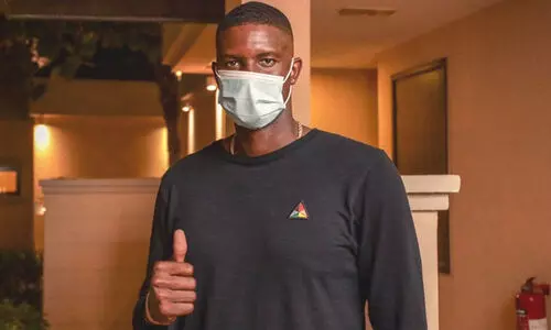 മിച്ചൽ മാർഷിന്​ പരിക്ക്​; ഹൈദരാബാദിനൊപ്പം ചേരാൻ ജേസൺ ഹോൾഡർ യു.എ.ഇയിൽ