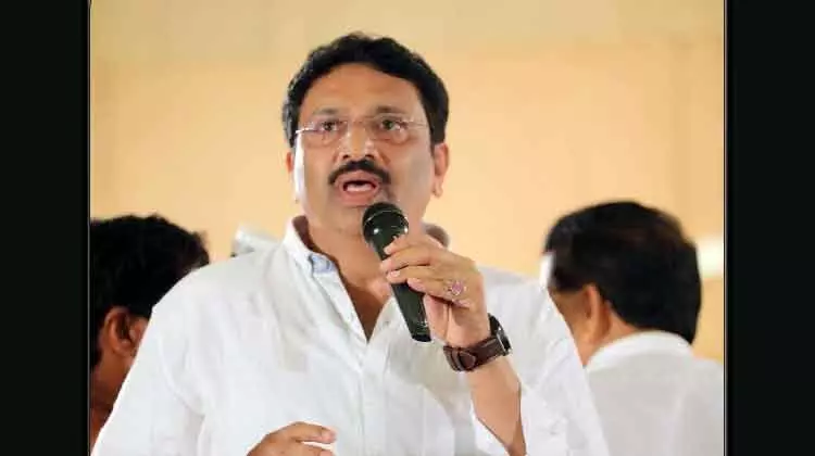 ദുബൈയിലെ ഹോട്ടലിലിരുന്ന്​ എസ്​.പി.ബി പറഞ്ഞ കഥ