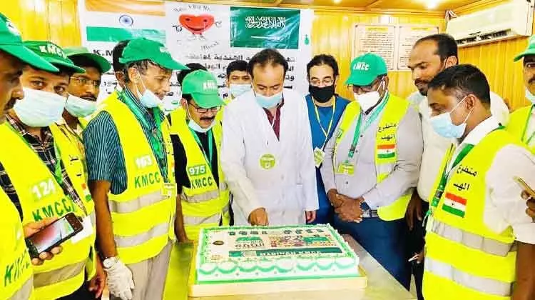 സൗ​ദി ദേ​ശീ​യ​ദി​ന​ത്തി​ൽ മ​ദീ​ന കെ.​എം.​സി.​സി ര​ക്ത​ദാ​നം ന​ട​ത്തി