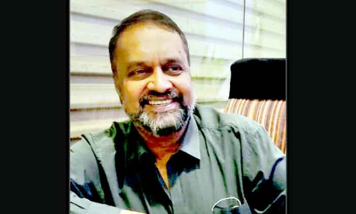 ഹൃ​ദ​യാ​ഘാ​തം ബം​ഗ​ളൂ​രു സ്വ​ദേ​ശി റാ​ബി​ഖി​ൽ മ​രി​ച്ചു