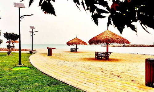 അൽഖോറിൽ ബീച്ച് പാർക്കും പ്രകൃതിസംരക്ഷണ കേന്ദ്രവും തുറന്നു