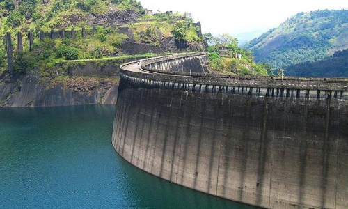 ഇടുക്കി യു.​ഡി.​എ​ഫ് കോ​ട്ട; പു​റം​നാ​ട്ടു​കാ​രു​ടെ​ ത​ട്ട​കം