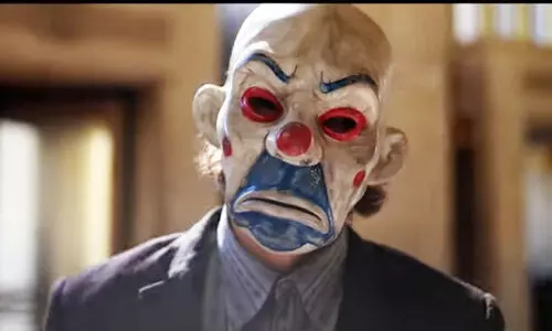 ബാറ്റ്​മാൻ ആരാധകരേ... നിങ്ങളിത്​ കാണുക; ഗംഭീര മേക്കിങ്​​ വിഡിയോ പങ്കുവെച്ച്​ വാർണർ ബ്രദേഴ്​സ്​