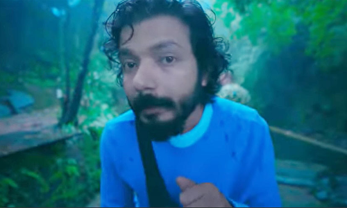 എ​െൻറ കോഴിയെ നിങ്ങൾ പകുത്തോളിൻ; കോഴിപ്പങ്ക്​ പാടി ശ്രീനാഥ്​ ഭാസി