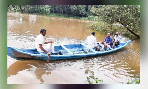 കടത്തുകാരൻ മൂസക്ക്​ സേവനത്തി​െൻറ നാലു​ പതിറ്റാണ്ട്