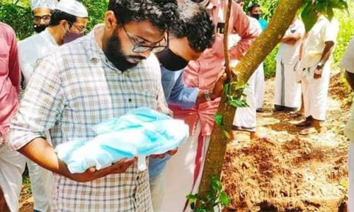 പൊന്നോമനകളേ​ വിട; ഹൃദയം നുറുങ്ങി കേരളം