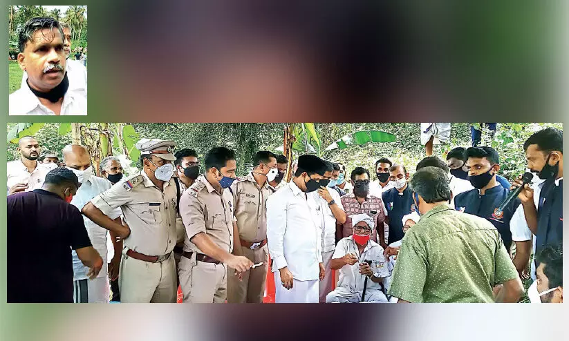 അബ്ദുപ്പയുടെ നല്ല മനസ്സിൽ 21 കുടുംബങ്ങൾ വീടുവെക്കും; മൂന്ന് സെൻറ് ഭൂമി വീതം സൗജന്യമായി വിട്ടുനൽകി അബ്ദുപ്പയുടെ നല്ല മനസ്സിൽ 21 കുടുംബങ്ങൾ വീടുവെക്കും; മൂന്ന് സെൻറ് ഭൂമി വീതം സൗജന്യമായി വിട്ടുനൽകി