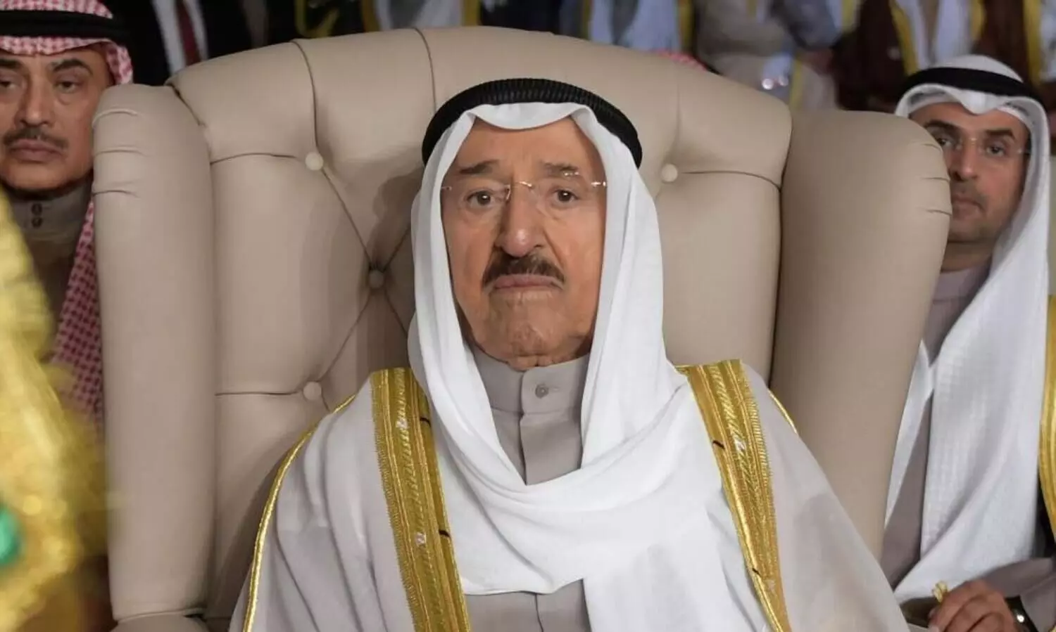 മൂന്നുദിവസത്തെ അവധി; 40 ദിവസത്തെ ദുഃഖാചരണം