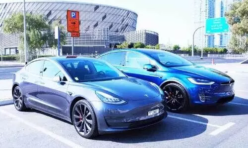 ദു​ബൈ​യി​ലെ ഇ​ല​ക്​​ട്രി​ക്​ വാ​ഹ​ന​ങ്ങ​ൾക്ക്​​ ര​ണ്ടു​ വ​ർ​ഷം പാ​ർ​ക്കി​ങ്​ ഫീ​സില്ല