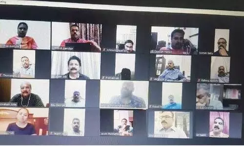 എസ്.പി.ബിക്ക് ആദരാഞ്ജലിയർപ്പിച്ച് സാമൂഹിക പ്രവര്ത്തകർ എസ്.പി.ബിക്ക് ആദരാഞ്ജലിയർപ്പിച്ച് സാമൂഹിക പ്രവര്ത്തകർ