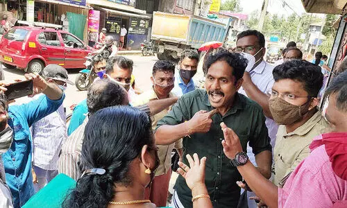 ബി.ജെ.പി പ്രവര്‍ത്തകരും പൊതുമരാമത്ത് എൻജിനീയറും തമ്മിൽ വാക്കേറ്റം