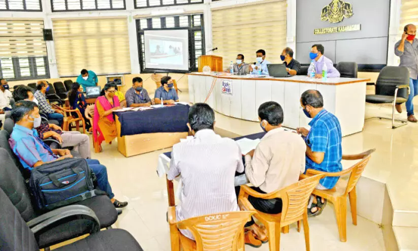 തദ്ദേശ തെരഞ്ഞെടുപ്പ്​: കാസർകോട് ജില്ലയിലെ സംവരണ വാർഡുകളുടെ നറുക്കെടുപ്പ്​ തുടങ്ങി