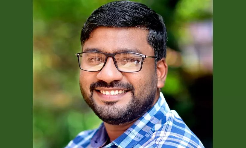 വിക്ടര്‍ ജോര്‍ജ് സ്മാരക പുരസ്‌കാരം മുസ്തഫ അബൂബക്കറിന്