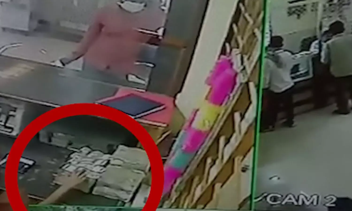 11-year-old boy seamlessly steals Rs 20 lakh from bank, walks out with bundles of cash