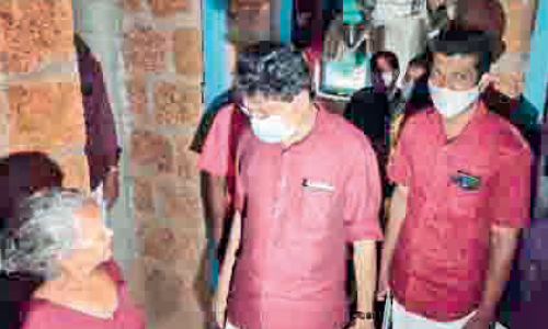 ലൈ​ഫ് ഭ​വ​ന​പ​ദ്ധ​തി ക്ര​മ​ക്കേ​ട്​: വി​ജി​ല​ന്‍സ് അ​ന്വേ​ഷ​ണം ആ​വ​ശ്യ​പ്പെ​ട്ട് പി.​കെ. ശ​ശി എം.​എ​ൽ.​എ