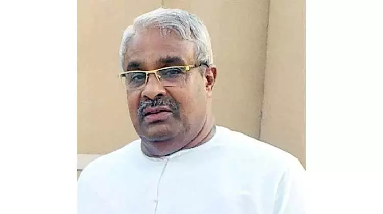 ​പ്രവാസത്തിന്​ വിരാമം, ഹുസൈന്‍ മടങ്ങുന്നു