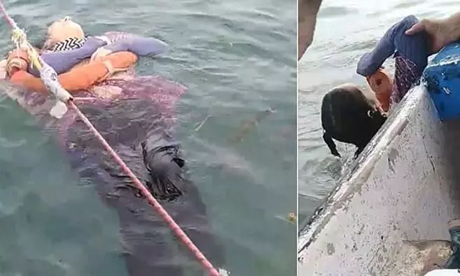 രണ്ടുവർഷം മുമ്പ് വീട്ടിൽനിന്ന് ഇറങ്ങിപ്പോയ സ്ത്രീയെ കടലിൽ അബോധാവസ്ഥയിൽ കണ്ടെത്തി രണ്ടുവർഷം മുമ്പ് വീട്ടിൽനിന്ന് ഇറങ്ങിപ്പോയ സ്ത്രീയെ കടലിൽ അബോധാവസ്ഥയിൽ കണ്ടെത്തി