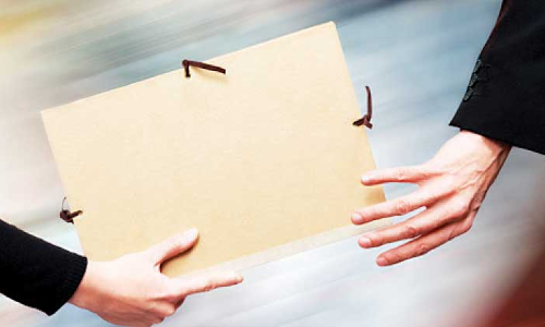 സൂക്ഷിച്ചുമാത്രം കൈപ്പറ്റണം, മറ്റുള്ളവരുടെ സാധനങ്ങൾ